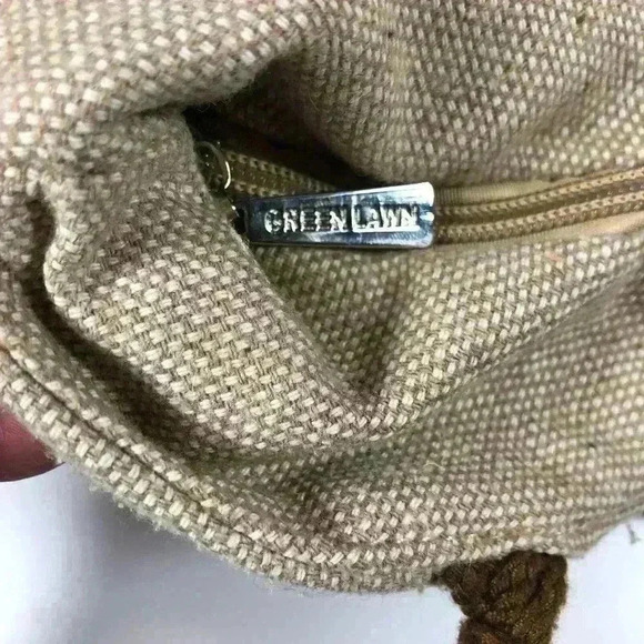 Retro  look fabric and macrame handbag from Green Lawn - Picture 6 of 9